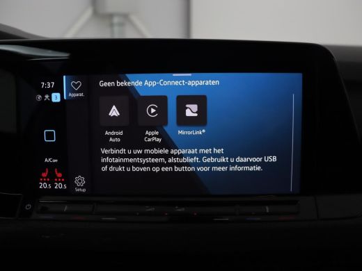 Volkswagen Golf 1.4 eHybrid GTE | Stoelverwarming | Adaptive cruise | Carplay | Navigatie | Parkeerhulp | Full LE... ActivLease financial lease