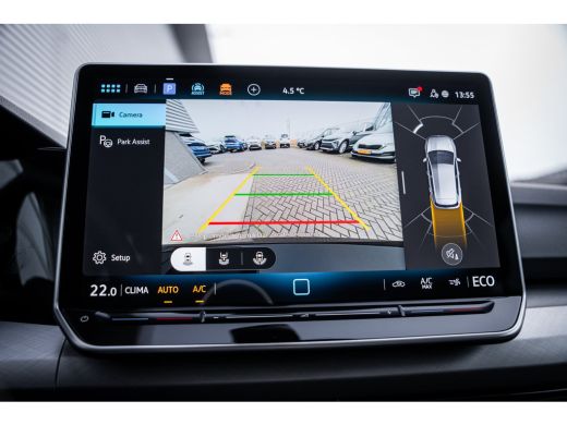 Volkswagen Golf Life Edition eHybrid Inclusief &euro;2000,- inruilvoordeel | 'App-Connect' draadloze smartphone integr... ActivLease financial lease