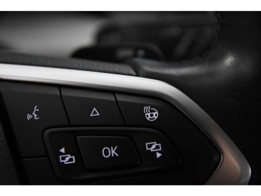 Volkswagen Golf Variant VIII Variant DSG *1ste Eigenaar*Navigatie*Stoelverwarming*Camera* ActivLease financial lease