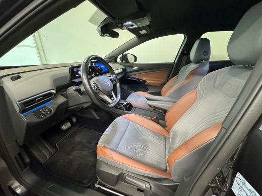 Volkswagen ID.4 First 77 kWh | SoH 90% | Achteruitrijcamera | Apple Carplay/Android Auto|telefoonintegratie premi... ActivLease financial lease