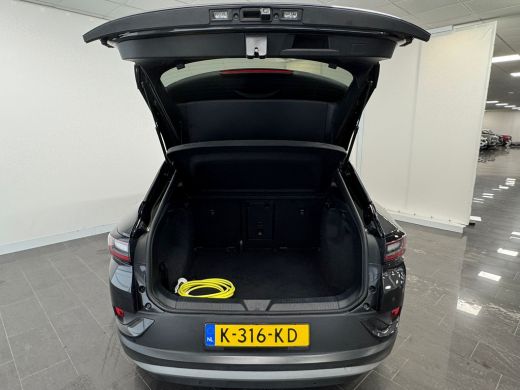 Volkswagen ID.4 First 77 kWh | SoH 90% | Achteruitrijcamera | Apple Carplay/Android Auto|telefoonintegratie premi... ActivLease financial lease