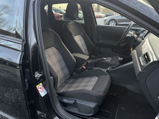 Volkswagen Polo 2.0 TSI GTI TSI 210PK DSG GTI-SPORT VIRTUAL/CARPLAY/IQ-LIGHT FABRIEKS GARANTIE ActivLease financial lease