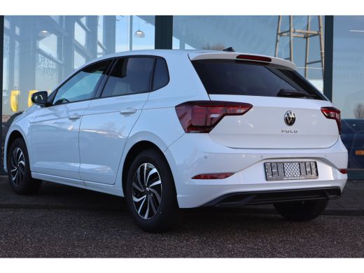 Volkswagen Polo Life Edition Inclusief &euro;2000,- inruilvoordeel | 'App-Connect' smartphone integratie | Achteruitri... ActivLease financial lease