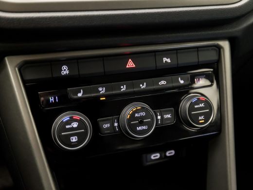 Volkswagen T-Roc 1.0 TSI Luxury Sport (VIRTUAL COCKPIT, LUXE LEDER, APPLE CARPLAY, CAMERA, CLIMATE, STOELVERWARMIN... ActivLease financial lease