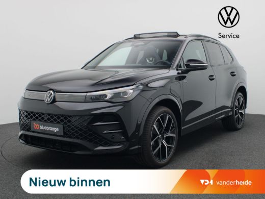 Volkswagen Tiguan 1.5 eHybrid R-Line Edition 204PK DSG Pano-Schuifdak, Black Style, Trekhaak, 20" LM Velgen, Keyles...