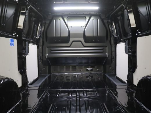 Volkswagen Transporter 2.0 TDI L2H1 30 Style 170PK AUT8 dubbele schuifdeur, Adaptieve Cruise Controle, Trekhaak, Achteru... ActivLease financial lease