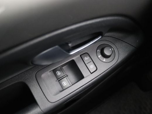 Volkswagen up! 1.0 BMT take up! 60PK Airco, Elektr. Ramen voor, Radio ActivLease financial lease