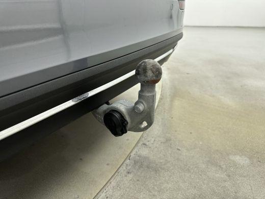 Volvo  V60 2.0 T6 Plug-in hybrid AWD Plus Bright | Trekhaak | PDC V+A en Camera | Stoel verwarimg - Ventilat... ActivLease financial lease