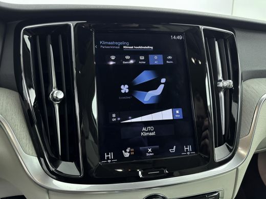 Volvo  V60 2.0 T6 Plug-in hybrid AWD Plus Bright | Trekhaak | PDC V+A en Camera | Stoel verwarimg - Ventilat... ActivLease financial lease