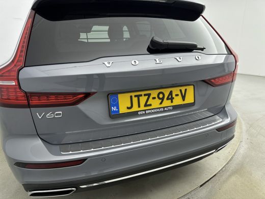 Volvo  V60 2.0 T6 Plug-in hybrid AWD Plus Bright | Trekhaak | PDC V+A en Camera | Stoel verwarimg - Ventilat... ActivLease financial lease