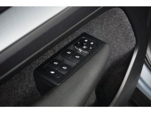 Volvo  XC40 1.5 T4 Recharge Inscription Expression | Trekhaak | Stoel + Stuurverwarming | Keyless Entry / Sta... ActivLease financial lease