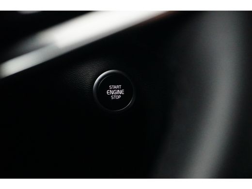 Volvo  XC40 1.5 T4 Recharge Inscription Expression | Trekhaak | Stoel + Stuurverwarming | Keyless Entry / Sta... ActivLease financial lease