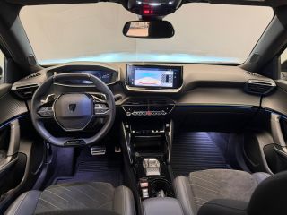 Peugeot 2008 1.2 Hybrid 145 GT Elek. Voorstoel | Voorstoelen Verwarmd | Massage | Camera | LED | Digitaal Dash...