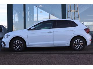 Volkswagen Polo Life Edition Inclusief &euro;2000,- inruilvoordeel | 'App-Connect' smartphone integratie | Achteruitri...