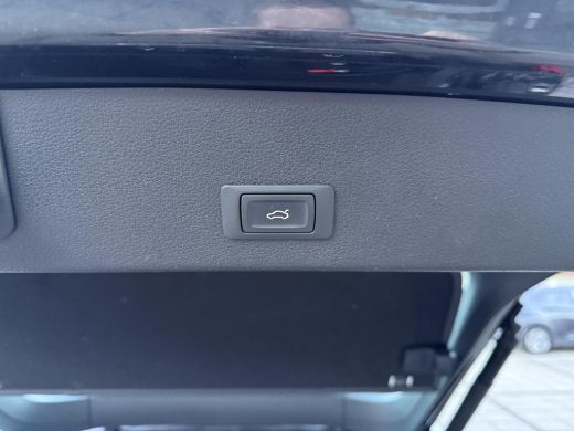 Audi e-tron 55 Aut. Quattro Bus Edition 95kWh | Trekhaak| Navi | LED | ActivLease financial lease