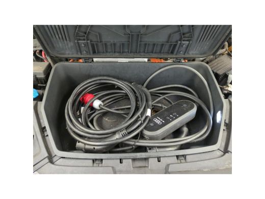 Audi e-tron 55 Aut. Quattro S-Line S-Edition 95kwh | Panorama | S Stoelen | Matrix | Camera | ActivLease financial lease