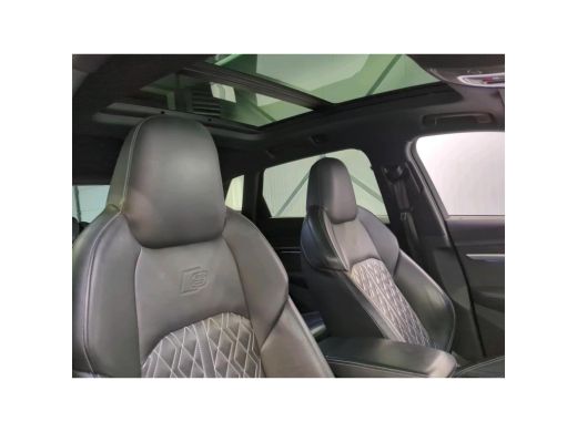 Audi e-tron 55 Aut. Quattro S-Line S-Edition 95kwh | Panorama | S Stoelen | Matrix | Camera | ActivLease financial lease