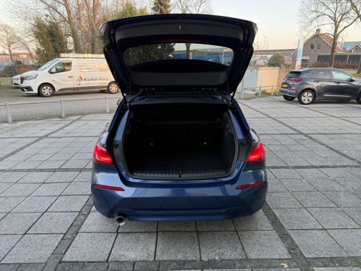 BMW 1 Serie 116d Aut. Executive Bus. Edition | Facelift | Navi | Camera | Virtual i-Cockpit | ActivLease financial lease