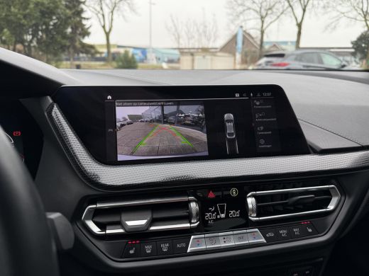 BMW 2 Serie Gran Coup&eacute; 218i Aut. Sport Edition | LED | Sport Leder | Navi | Camera | ActivLease financial lease