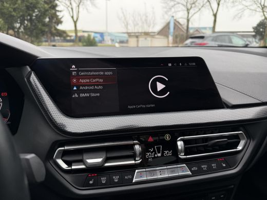 BMW 2 Serie Gran Coup&eacute; 218i Aut. Sport Edition | LED | Sport Leder | Navi | Camera | ActivLease financial lease