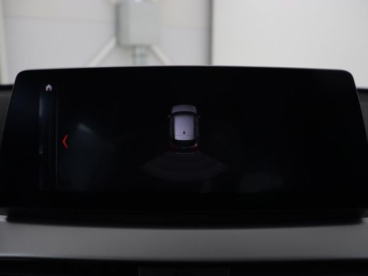 BMW X1 sDrive20i Executive | Sportstoelen | Head-Up | Full LED | Navigatie | DAB | Climate control | Par... ActivLease financial lease