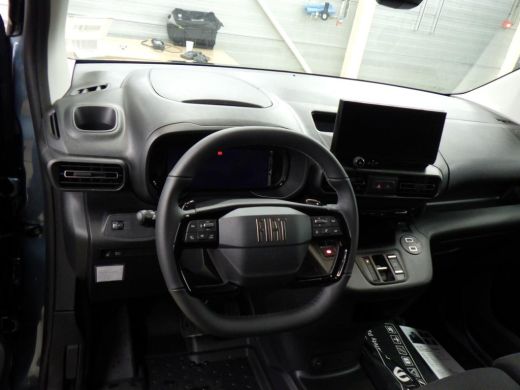 Citroën &euml;-Berlingo 50 kWh 3-ZITS | 10" NAVI + DRAADLOOS CARPLAY | CLIMATE CONTROL | RIJKLAARPRIJS! ActivLease financial lease