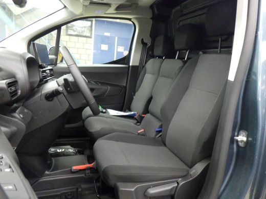 Citroën &euml;-Berlingo 50 kWh 3-ZITS | 10" NAVI + DRAADLOOS CARPLAY | CLIMATE CONTROL | RIJKLAARPRIJS! ActivLease financial lease