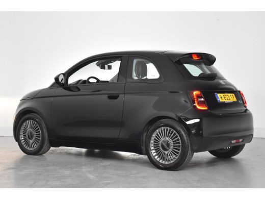 Fiat 500 Icon 42 kWh | 1e Eigenaar! | Navi | Clima | Half Leder | Cruise Control | Lichtmetalen Velgen | DAB ActivLease financial lease