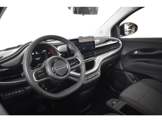 Fiat 500 Icon 42 kWh | 1e Eigenaar! | Navi | Clima | Half Leder | Cruise Control | Lichtmetalen Velgen | DAB ActivLease financial lease