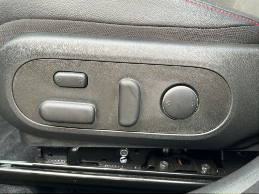 Hyundai Kona 1.6 GDI 141pk HEV N-Line | Premium audio | 360 camera | Bestuurdersstoel met geheugen | Adaptive ... ActivLease financial lease