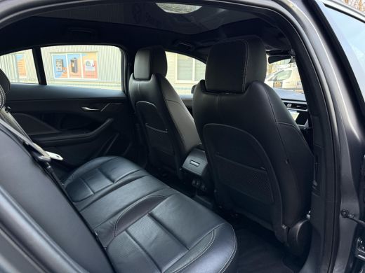 Jaguar I-PACE EV320 SE Aut. Bus. Pack 90kWh | Leder | Meridian | Memory | ActivLease financial lease