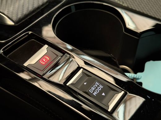 Peugeot 208 Hybrid 100 e-DCS6 GT Climate | Cruise | LMV 17'' | Apple Carplay/Android Auto | Camera | | Achter... ActivLease financial lease