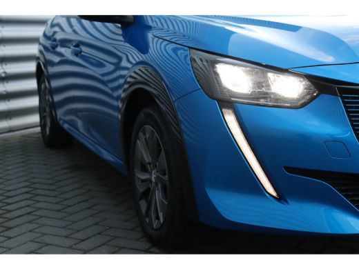Peugeot e-208 EV 136PK ACTIVE PACK AUTOMAAT / NAVI / CLIMA / PDC / 16" LMV / CRUISECONTROL / I-COCKPIT / FULL-L... ActivLease financial lease