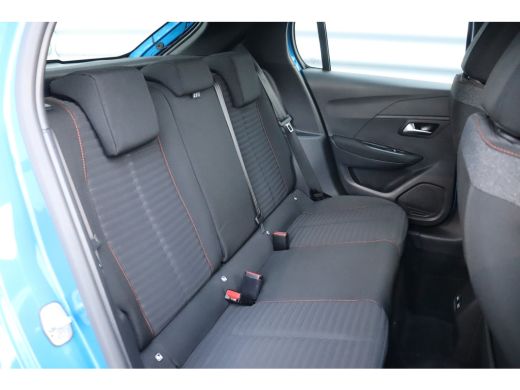 Peugeot e-208 EV 136PK ACTIVE PACK AUTOMAAT / NAVI / CLIMA / PDC / 16" LMV / CRUISECONTROL / I-COCKPIT / FULL-L... ActivLease financial lease