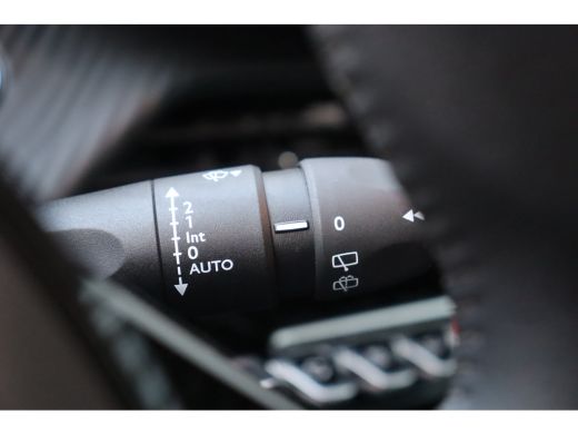 Peugeot e-208 EV 136PK ACTIVE PACK AUTOMAAT / NAVI / CLIMA / PDC / 16" LMV / CRUISECONTROL / I-COCKPIT / FULL-L... ActivLease financial lease