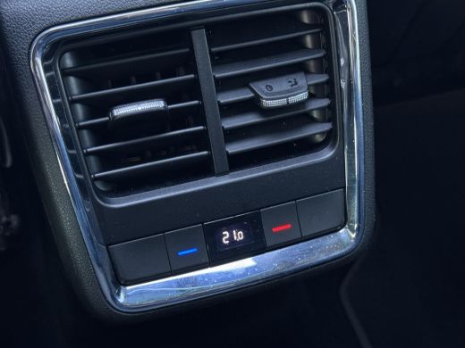 Skoda Enyaq iV 60 NL AUTO | PANO | STOELVERW | SOH 91% ActivLease financial lease