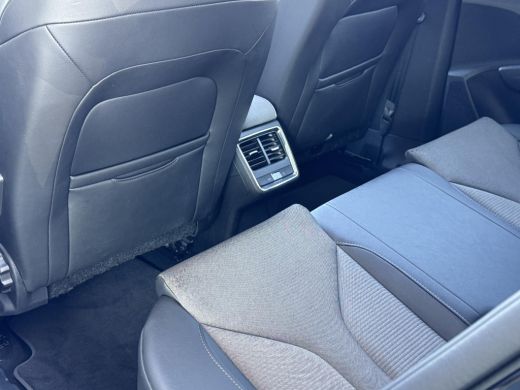 Skoda Enyaq iV 60 NL AUTO | PANO | STOELVERW | SOH 91% ActivLease financial lease