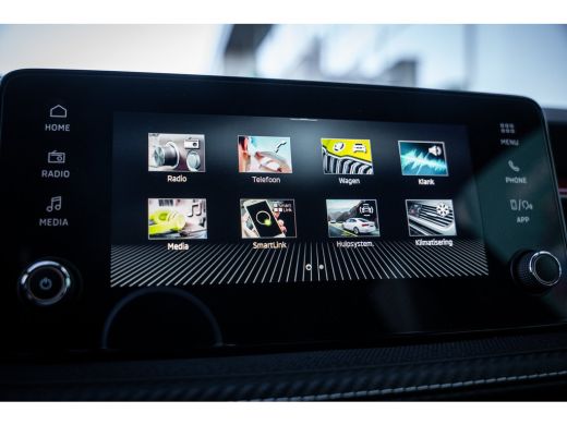 Skoda Fabia 1.0 TSI Monte Carlo | Achteruitrijcamera | Lichtmetalen velgen 5-spaaks 16" | Metaalkleur ActivLease financial lease