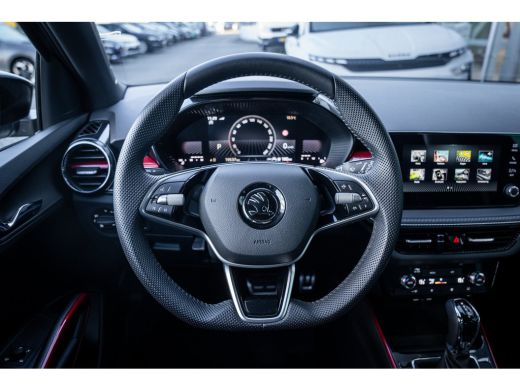 Skoda Fabia 1.0 TSI Monte Carlo | Achteruitrijcamera | Lichtmetalen velgen 5-spaaks 16" | Metaalkleur ActivLease financial lease