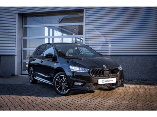 Skoda Fabia 1.0 TSI Monte Carlo | Achteruitrijcamera | Lichtmetalen velgen 5-spaaks 16" | Metaalkleur ActivLease financial lease