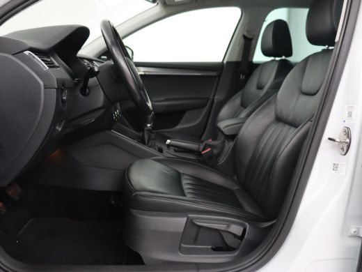 Skoda Octavia 1.0 TSI Business Edition Plus | Leder | Stoelverwarming | Virtual Cockpit | Trekhaak | Full LED |... ActivLease financial lease