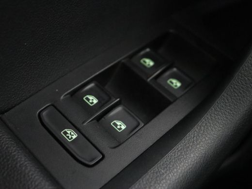 Skoda Octavia 1.0 TSI Business Edition Plus | Leder | Stoelverwarming | Virtual Cockpit | Trekhaak | Full LED |... ActivLease financial lease