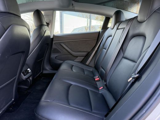 Tesla Model 3 Long Range AWD 75kWh | Autopilot | Panorama | Leder | 19 Inch | ActivLease financial lease