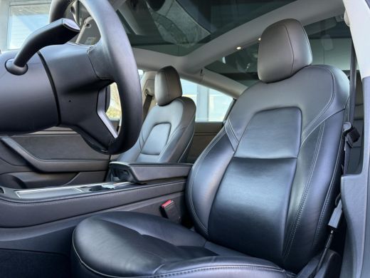 Tesla Model 3 Long Range AWD 75kWh | Autopilot | Panorama | Leder | 19 Inch | ActivLease financial lease