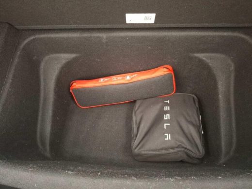 Tesla Model Y Aut. STD Range Plus | Navi | Panorama | Camera ActivLease financial lease