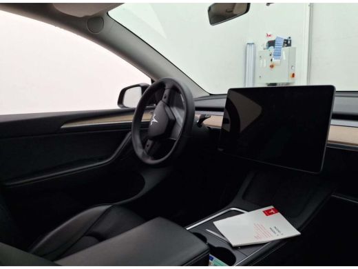 Tesla Model Y Aut. STD Range Plus | Navi | Panorama | Camera ActivLease financial lease