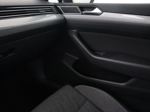 Volkswagen Passat 1.4 TSI PHEV GTE | Trekhaak | Stoelverwarming | Camera | Adaptive cruise | Carplay | Matrix LED |... ActivLease financial lease