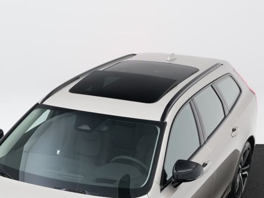 Volvo  V90 T8 AWD Ultra Executive Edition Dark Luchtvering | Bowers & Wilkins | Trekhaak | Massage | 360&deg; Ca... ActivLease financial lease