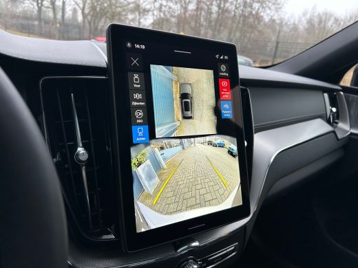 Volvo  XC60 2.0 T8 Plug-in-hybrid AWD Polestar Engineered | 10A Schucko - Mennekes 7 meter laadkabel | Alarms... ActivLease financial lease