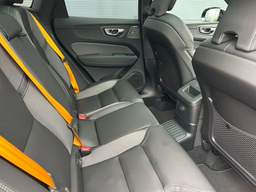 Volvo  XC60 2.0 T8 Plug-in-hybrid AWD Polestar Engineered | 10A Schucko - Mennekes 7 meter laadkabel | Alarms... ActivLease financial lease